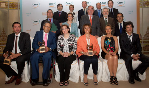 Foto de familia premiados Fundación Caser Dependencia 2011